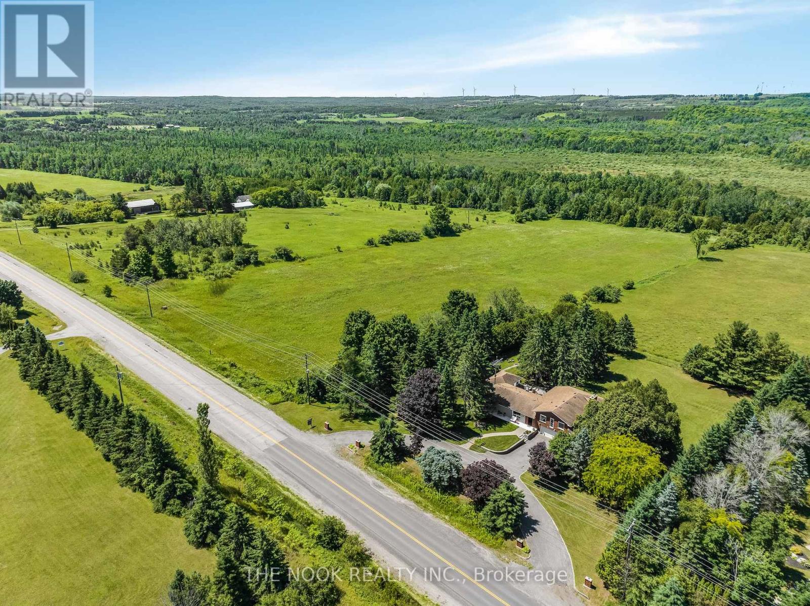 201 Ski Hill Road, Kawartha Lakes (Manvers), Ontario  L0A 1A0 - Photo 3 - X12255968