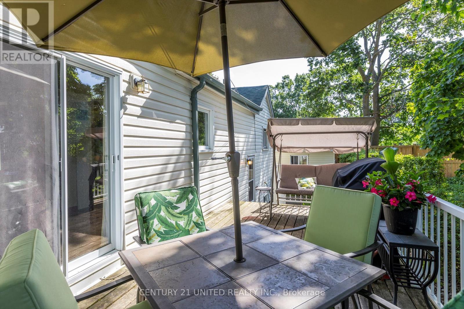 236 Lee Street, Peterborough North (South), Ontario  K9H 5P1 - Photo 30 - X12256031