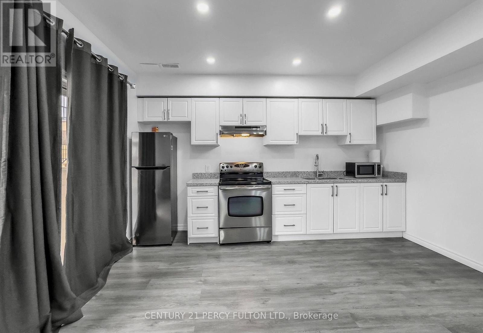 302 Cullen Trail, Peterborough North (North), Ontario  K9H 0J8 - Photo 42 - X12255777