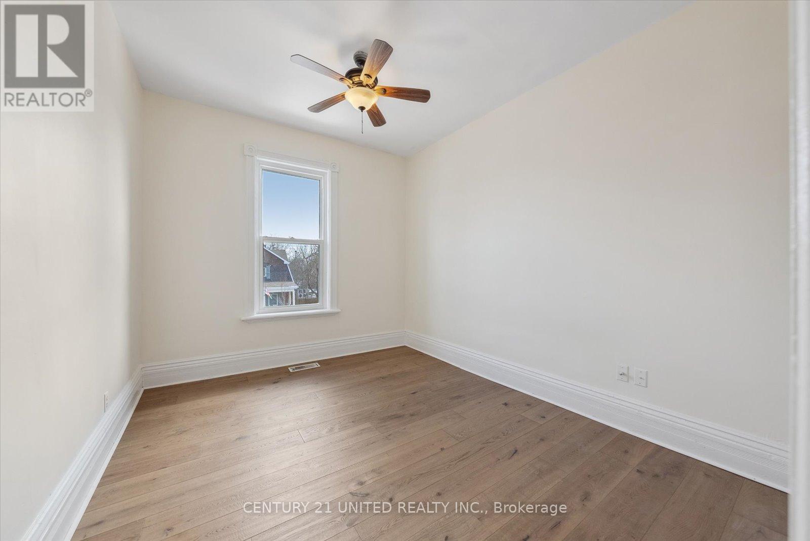 187 Stewart Street, Peterborough Central (South), Ontario  K9J 3M4 - Photo 26 - X12256078
