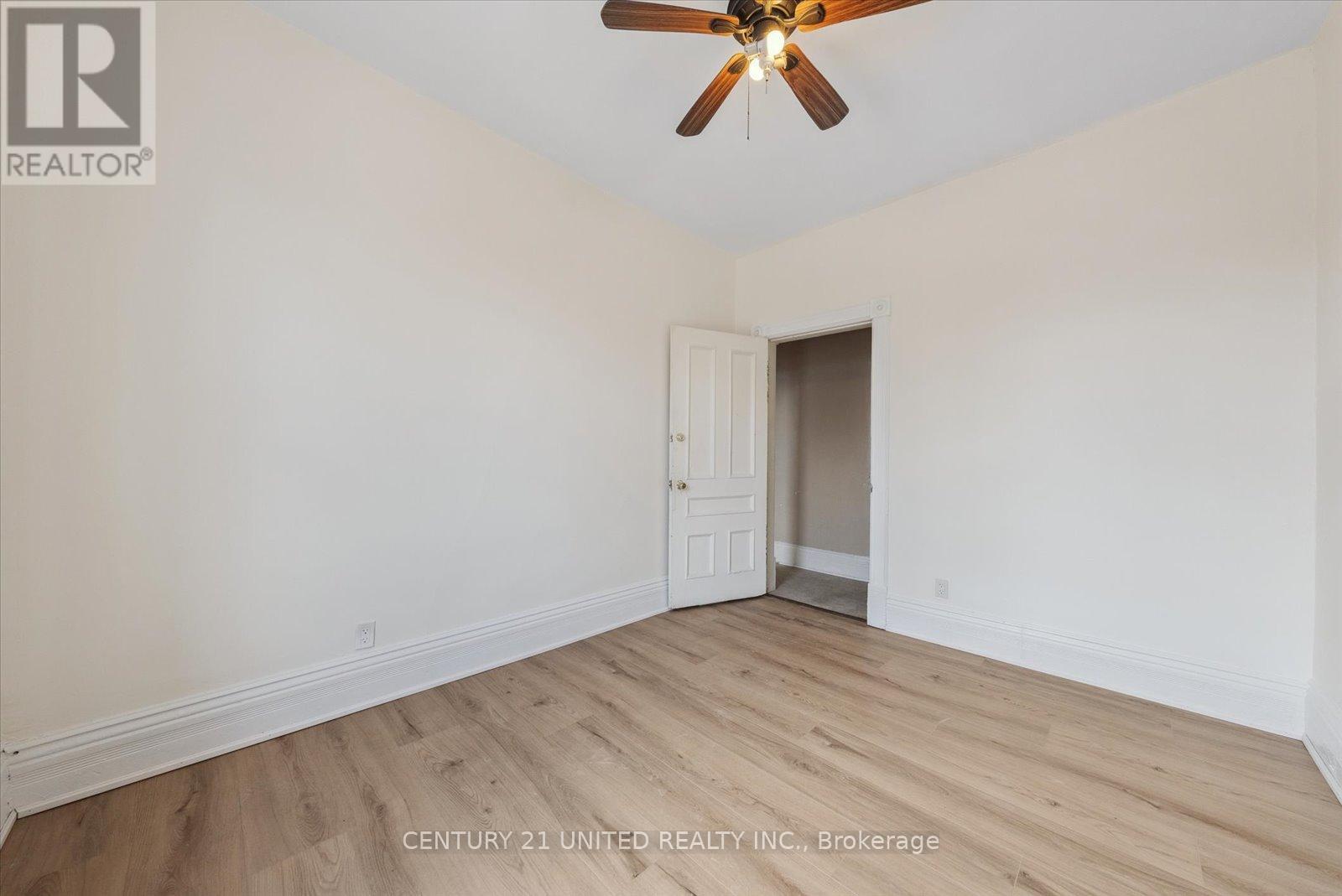 187 Stewart Street, Peterborough Central (South), Ontario  K9J 3M4 - Photo 27 - X12256078