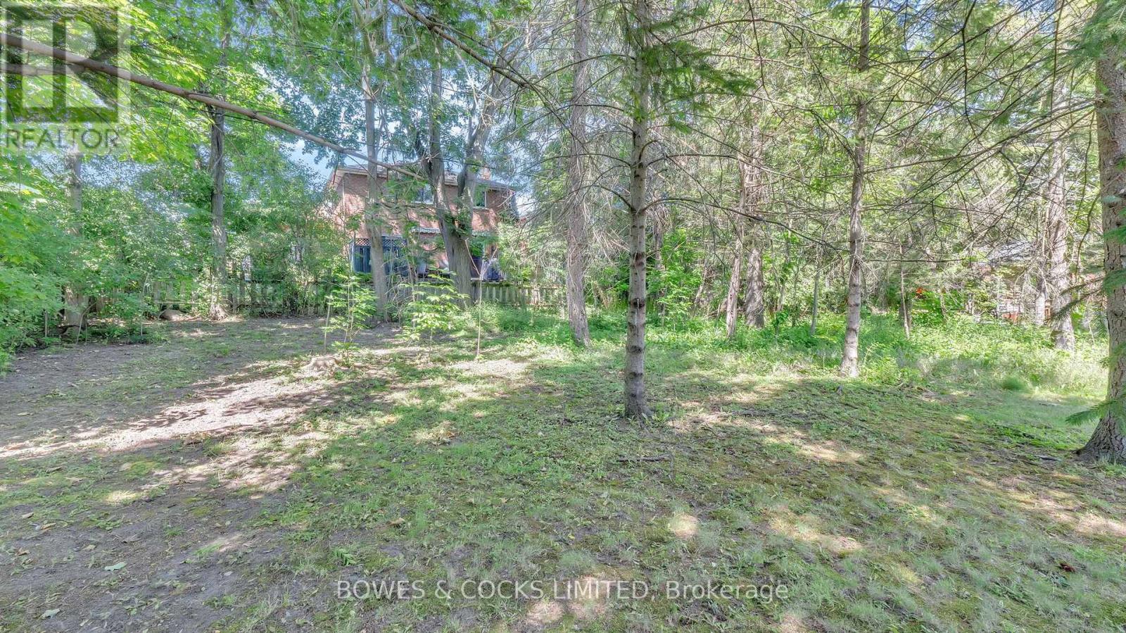125 Greenhill Drive, Peterborough West (Central), Ontario  K9J 6E2 - Photo 14 - X12256393
