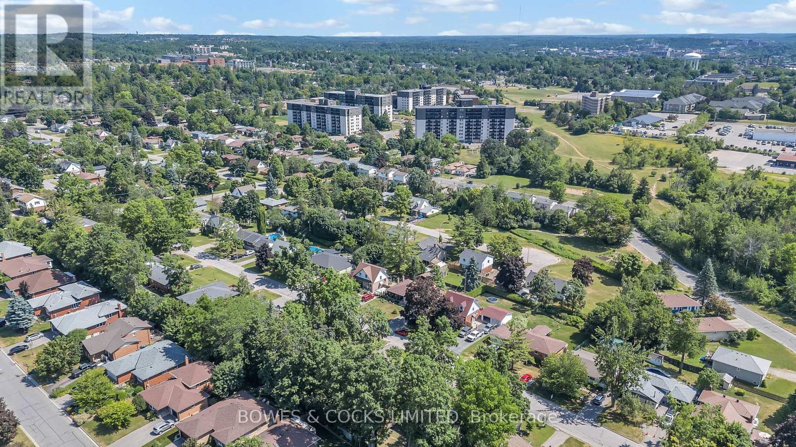 125 Greenhill Drive, Peterborough West (Central), Ontario  K9J 6E2 - Photo 7 - X12256393