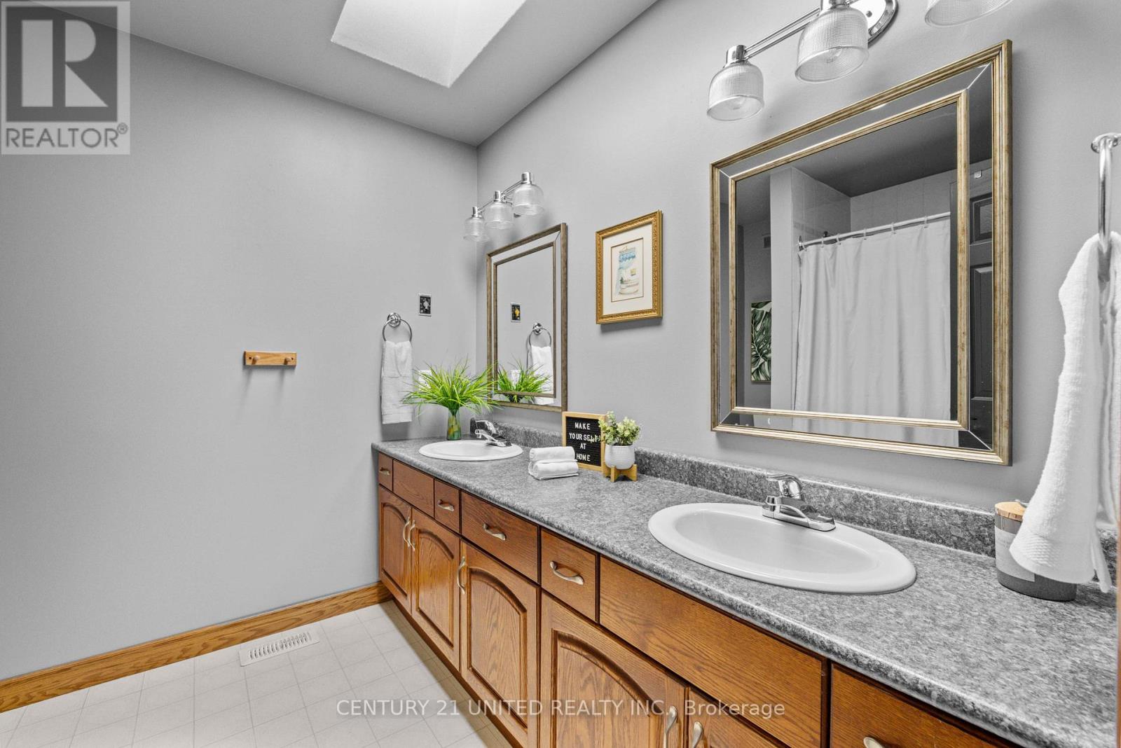 2021 Camp Line Road, Douro-Dummer, Ontario  K0L 2H0 - Photo 13 - X12256499