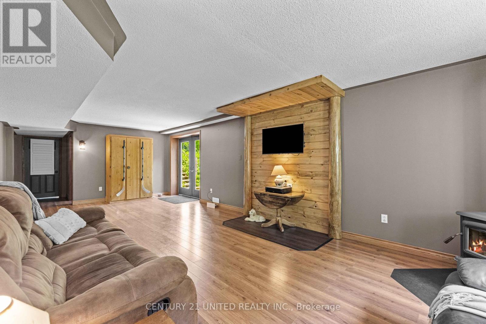 2021 Camp Line Road, Douro-Dummer, Ontario  K0L 2H0 - Photo 21 - X12256499