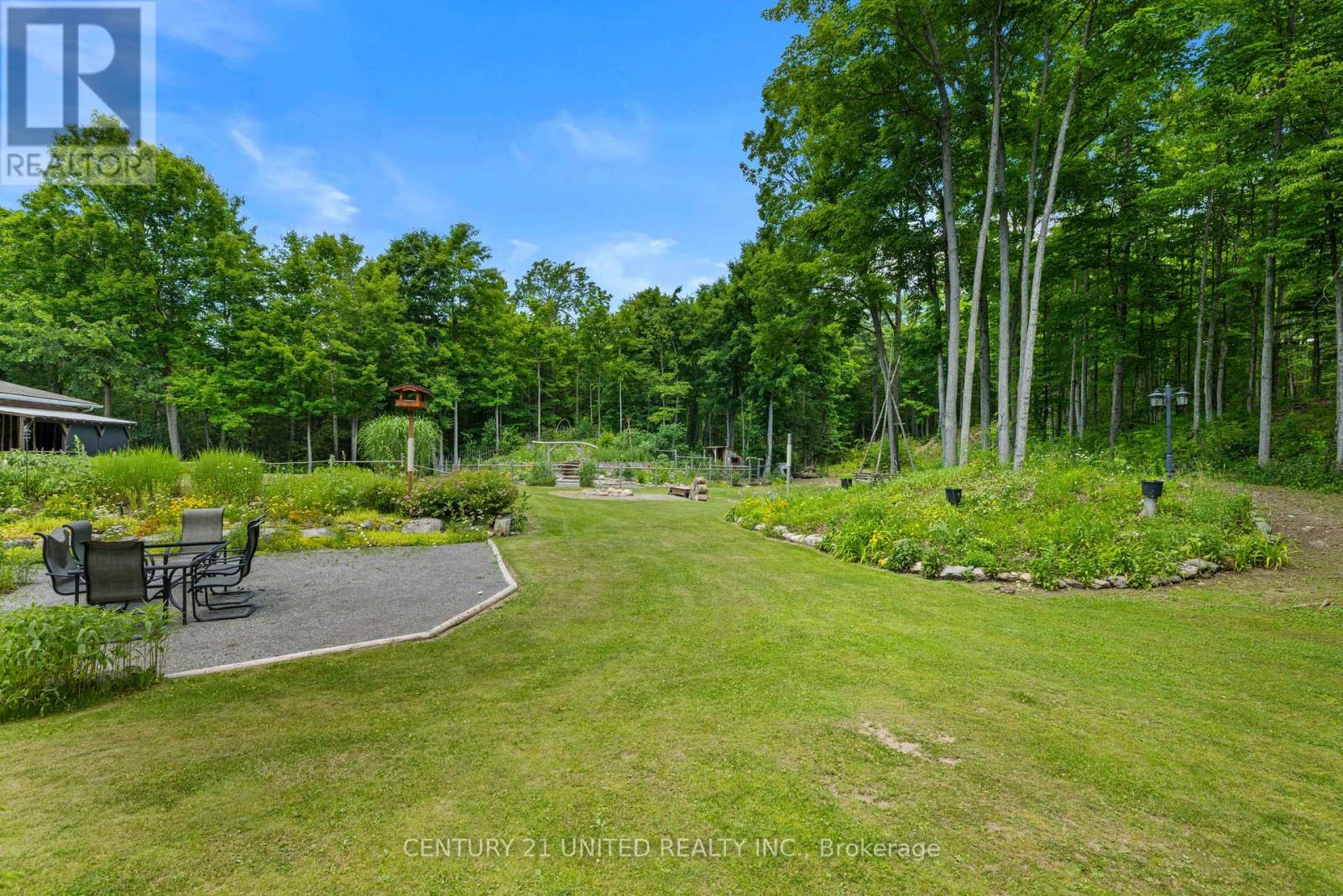 2021 Camp Line Road, Douro-Dummer, Ontario  K0L 2H0 - Photo 35 - X12256499