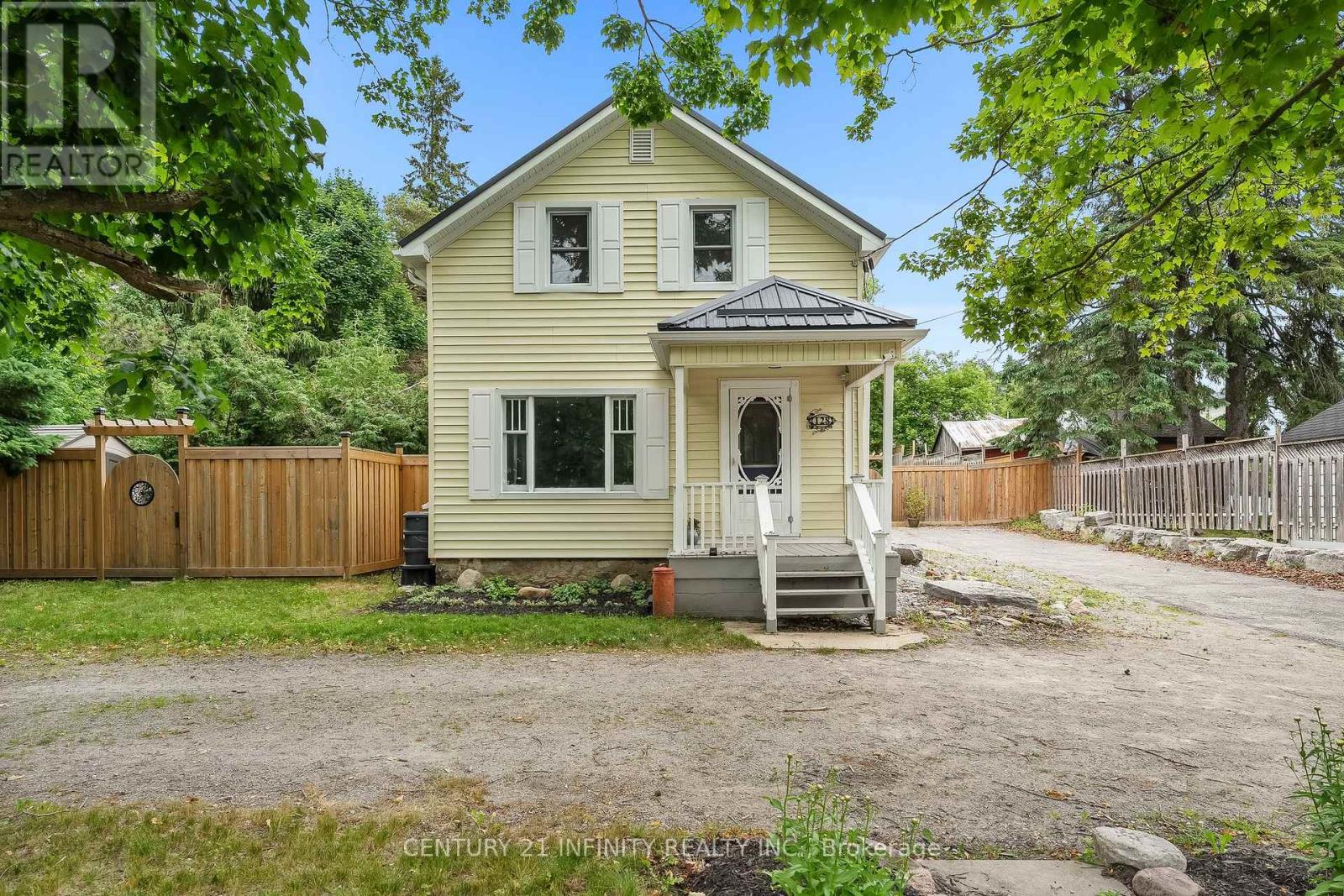 128 Glengarry Road, Kawartha Lakes (Manvers), Ontario  L0A 1A0 - Photo 1 - X12256721
