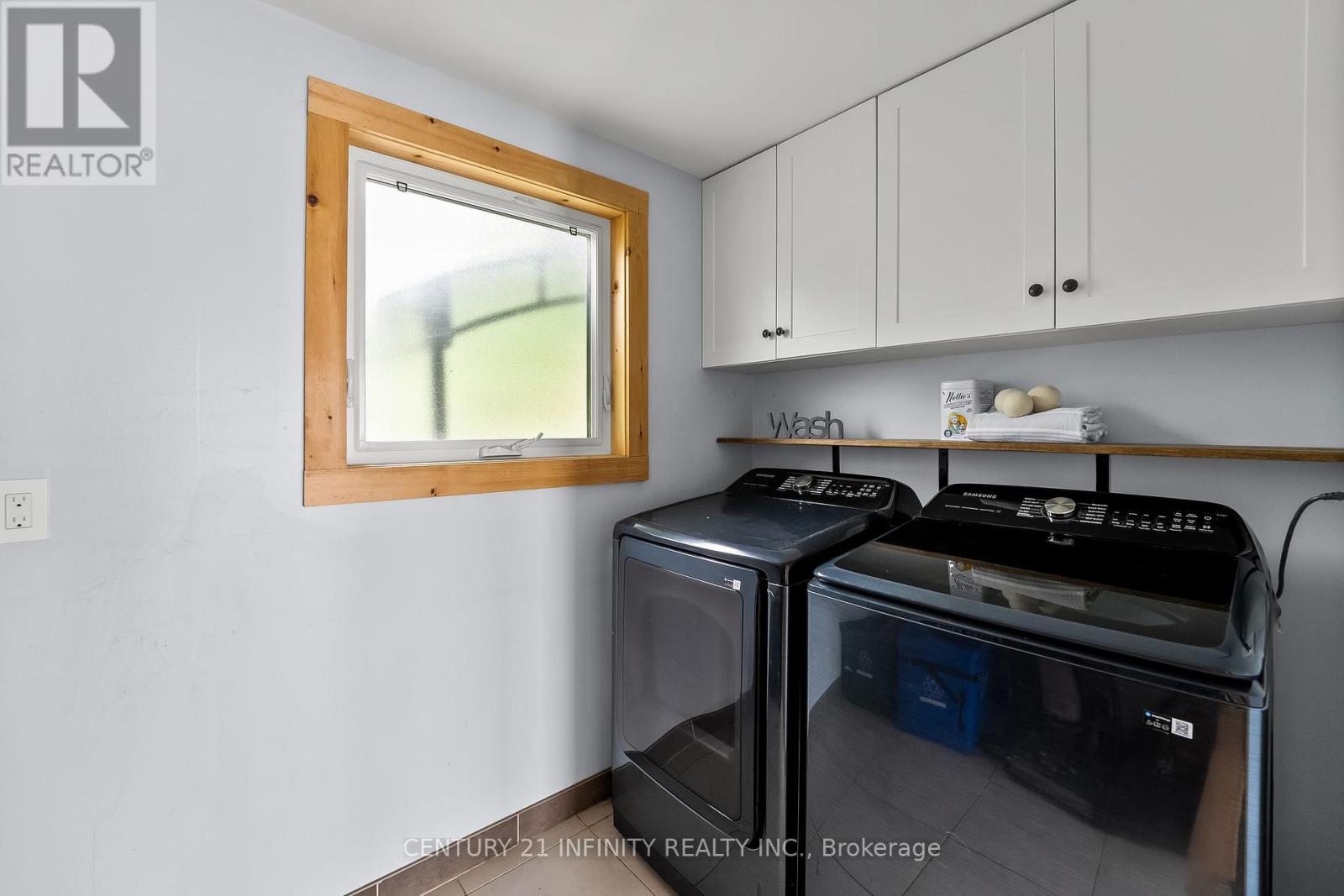 128 Glengarry Road, Kawartha Lakes (Manvers), Ontario  L0A 1A0 - Photo 26 - X12256721