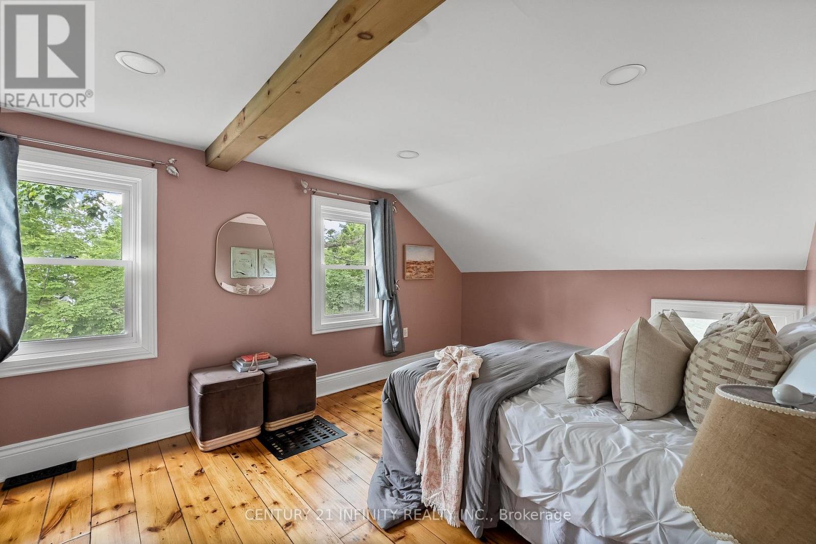 128 Glengarry Road, Kawartha Lakes (Manvers), Ontario  L0A 1A0 - Photo 29 - X12256721
