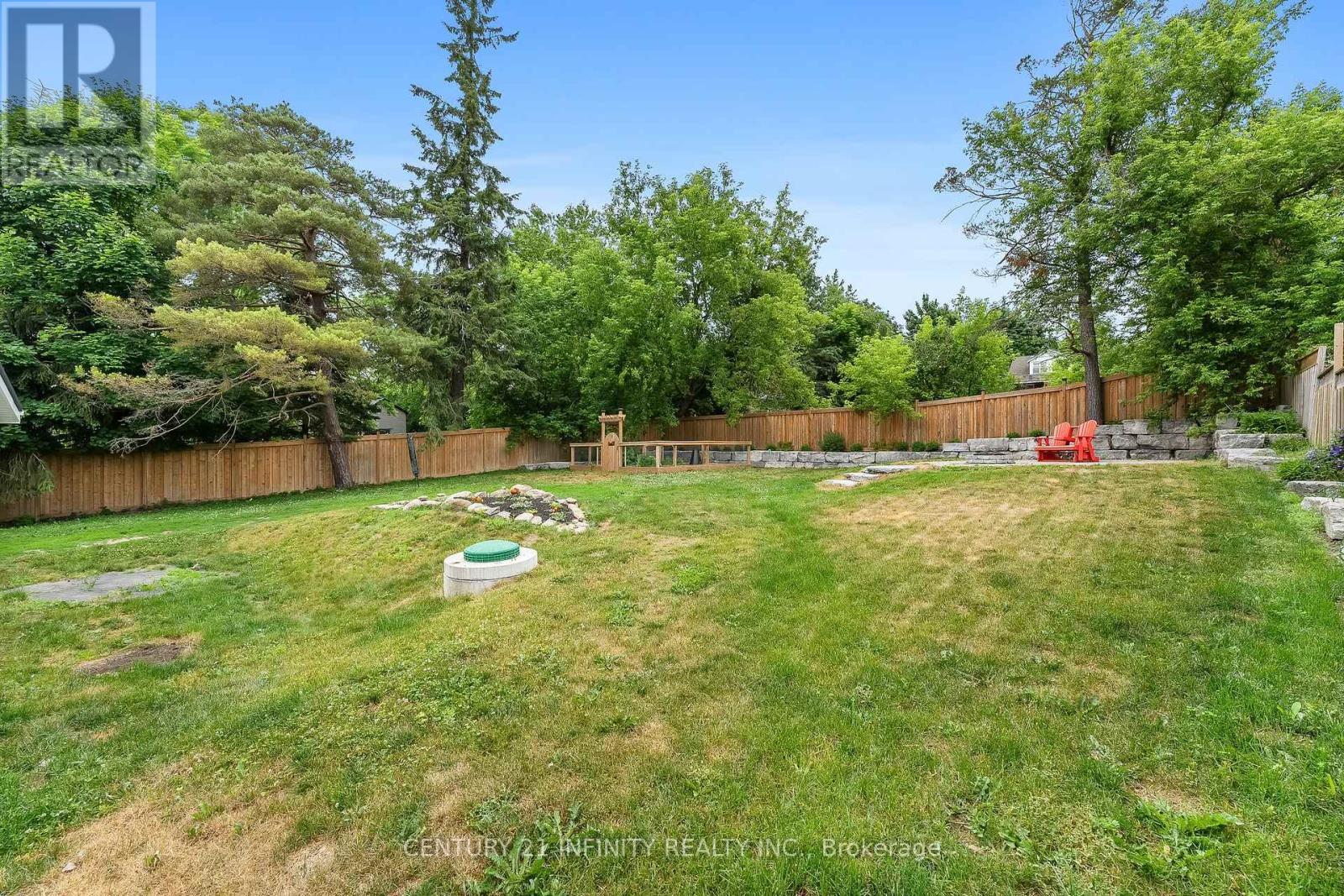 128 Glengarry Road, Kawartha Lakes (Manvers), Ontario  L0A 1A0 - Photo 39 - X12256721