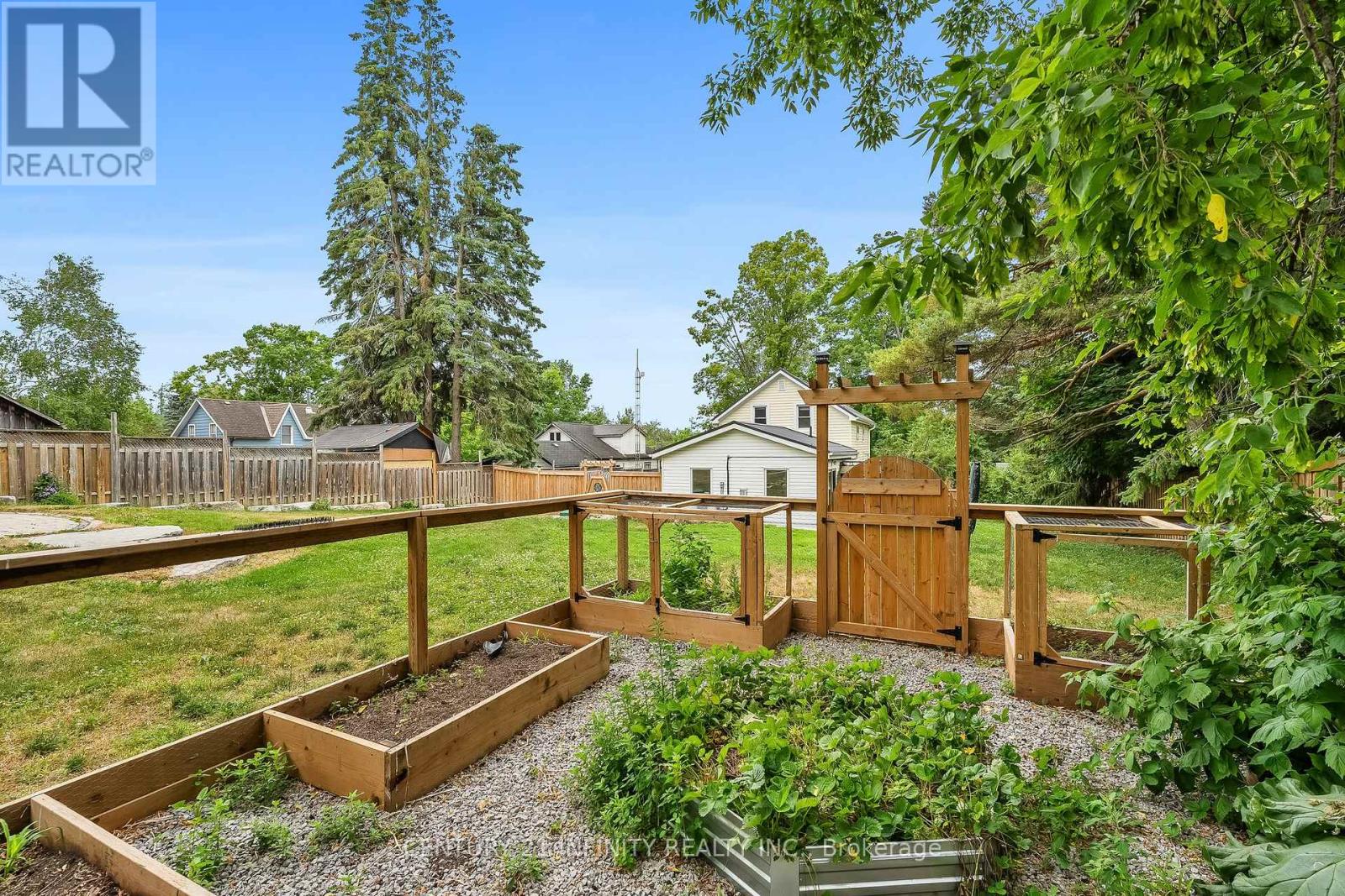 128 Glengarry Road, Kawartha Lakes (Manvers), Ontario  L0A 1A0 - Photo 42 - X12256721
