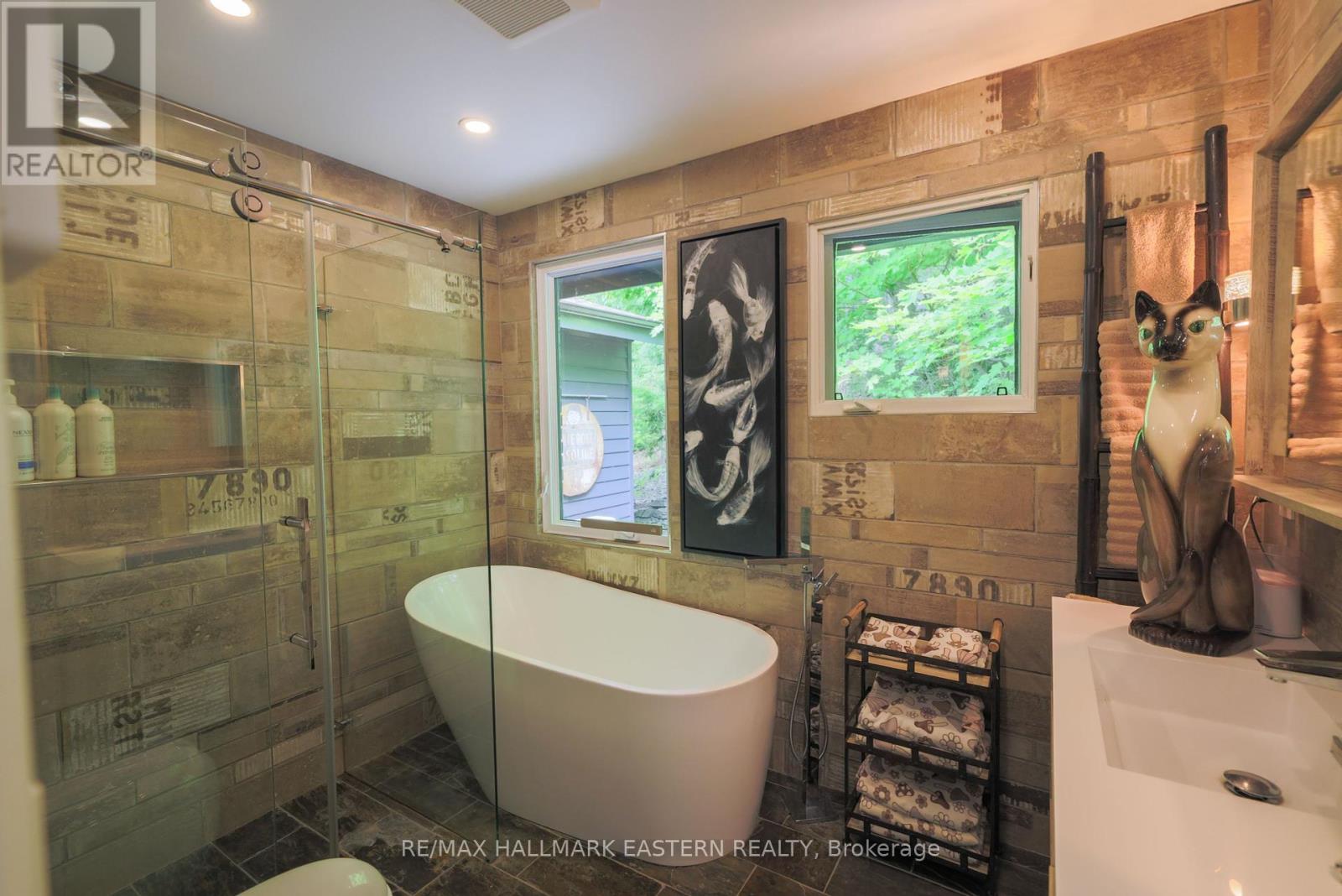 1052 Tedford Lane, Douro-Dummer, Ontario  K0L 2H0 - Photo 26 - X12256960
