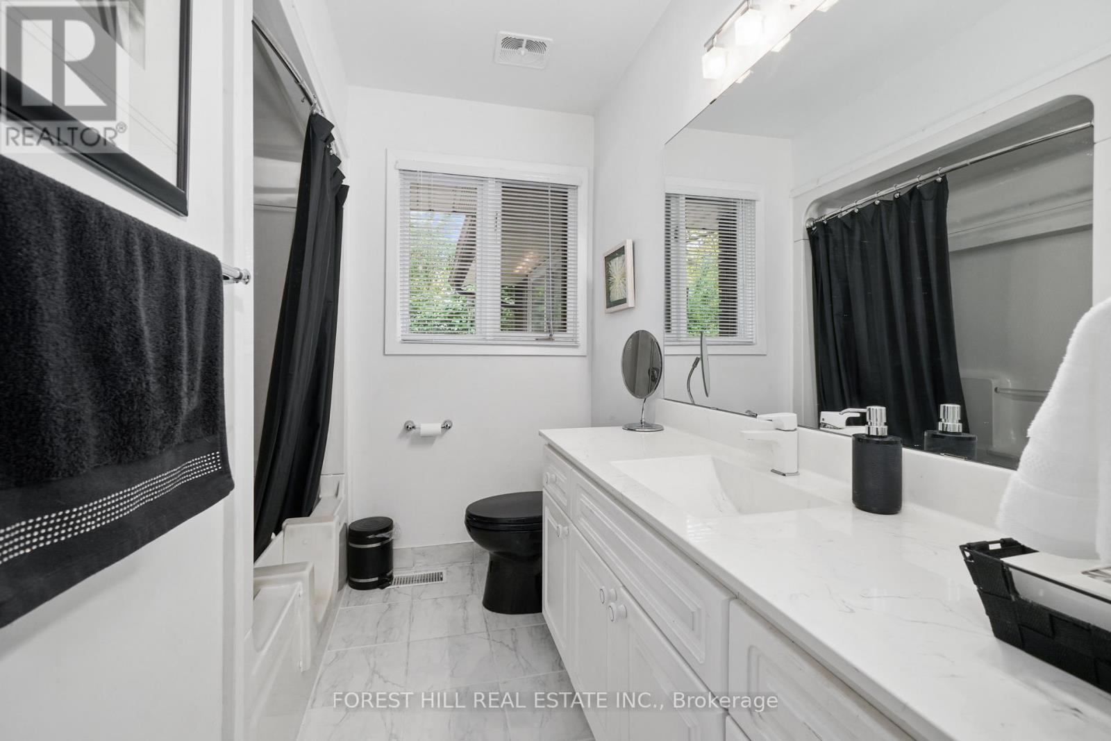 285 Cottonwood Drive, Peterborough West (North), Ontario  K9J 6N5 - Photo 29 - X12256847