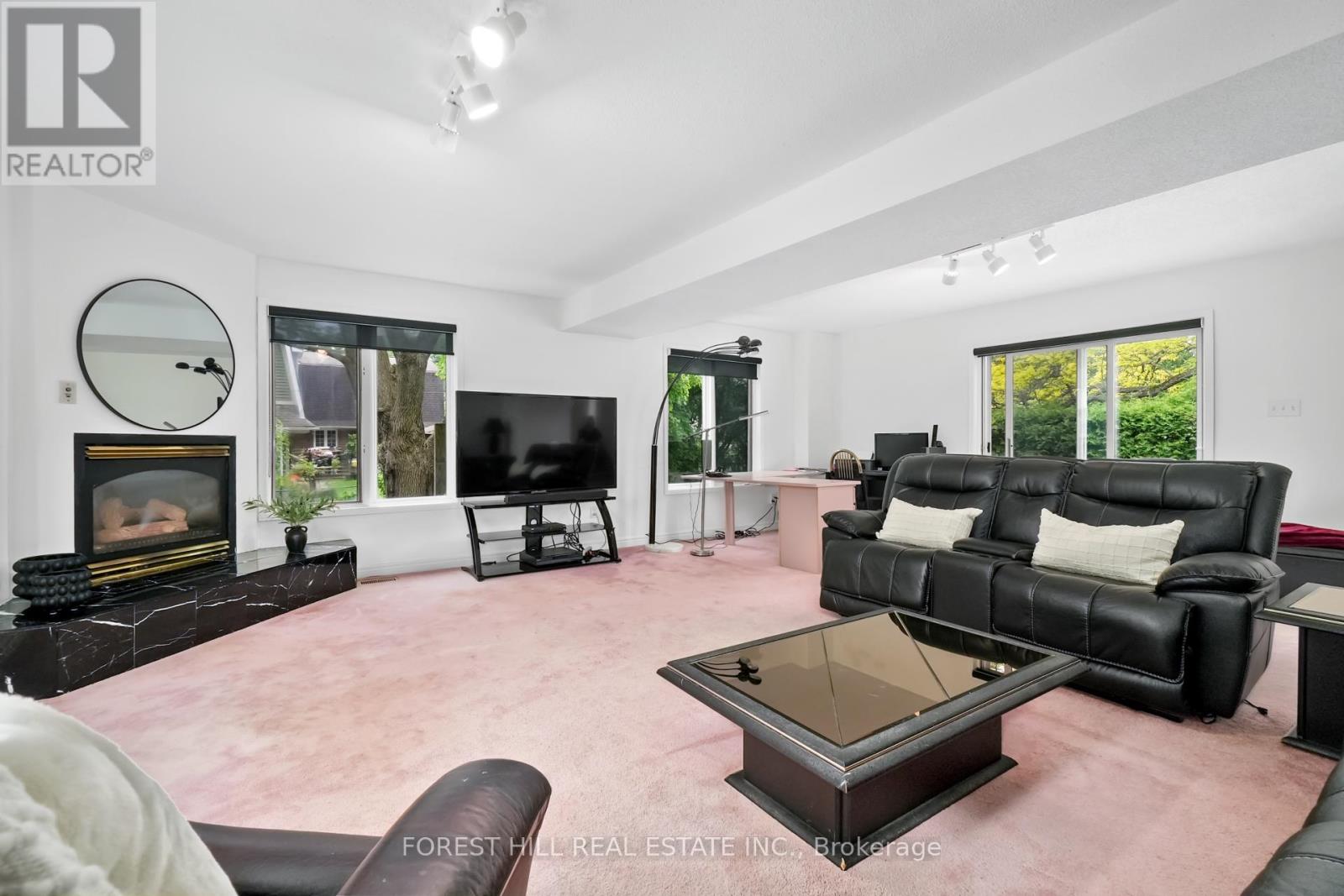 285 Cottonwood Drive, Peterborough West (North), Ontario  K9J 6N5 - Photo 36 - X12256847