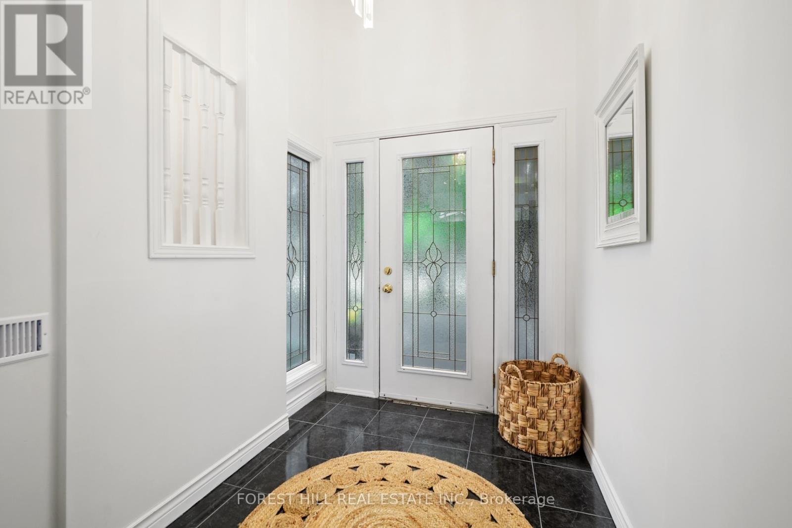 285 Cottonwood Drive, Peterborough West (North), Ontario  K9J 6N5 - Photo 8 - X12256847