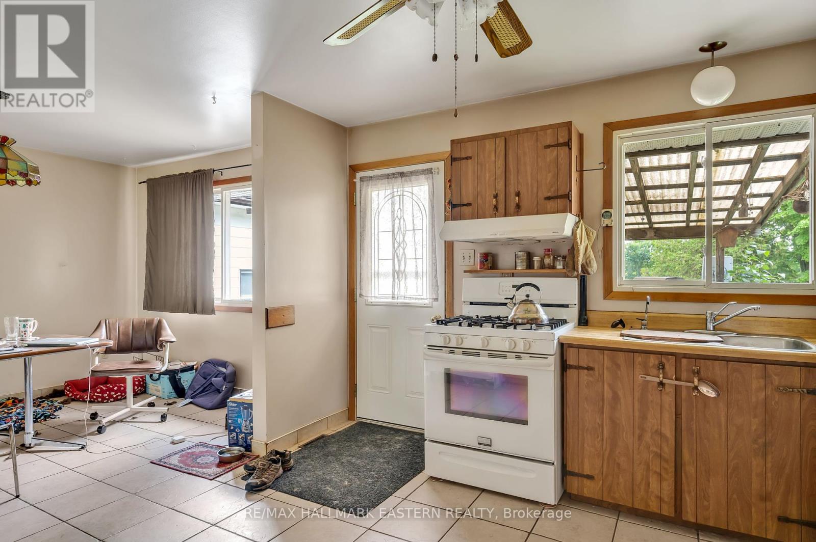 1625 Camp Line Road, Douro-Dummer, Ontario  K0L 2H0 - Photo 13 - X12257144
