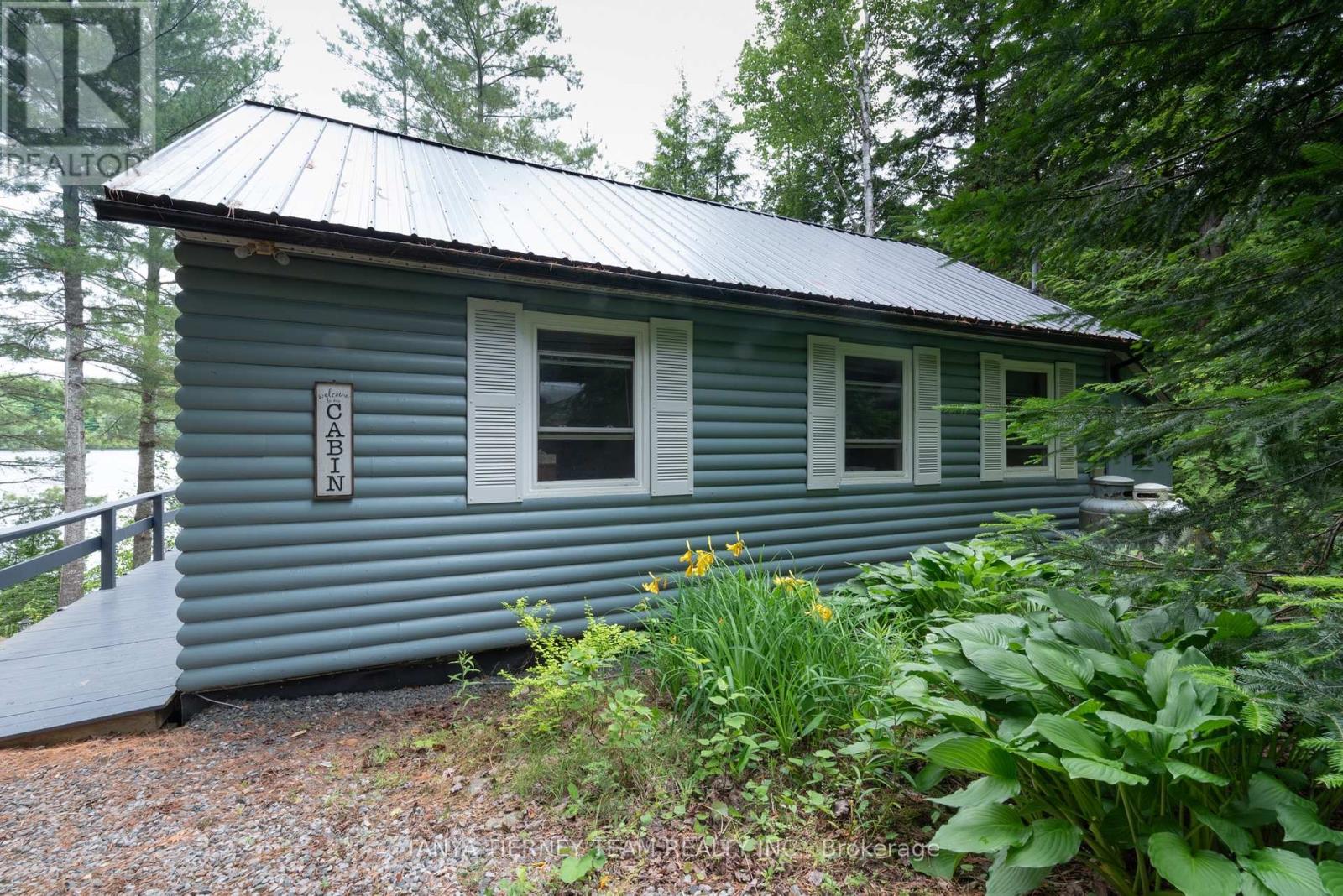 86 Fire Route 74d, North Kawartha, Ontario  K0L 1A0 - Photo 2 - X12257338