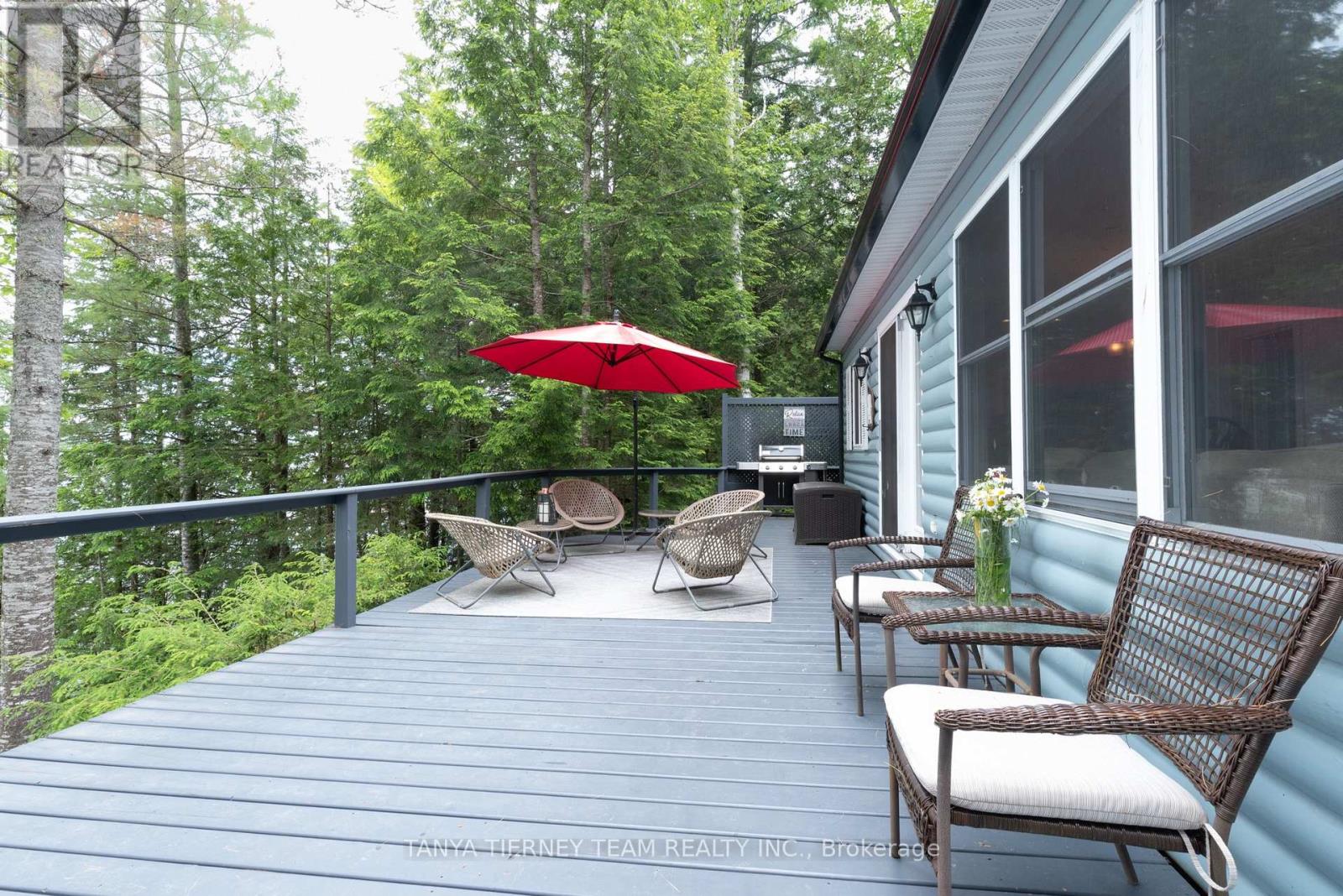 86 Fire Route 74d, North Kawartha, Ontario  K0L 1A0 - Photo 4 - X12257338
