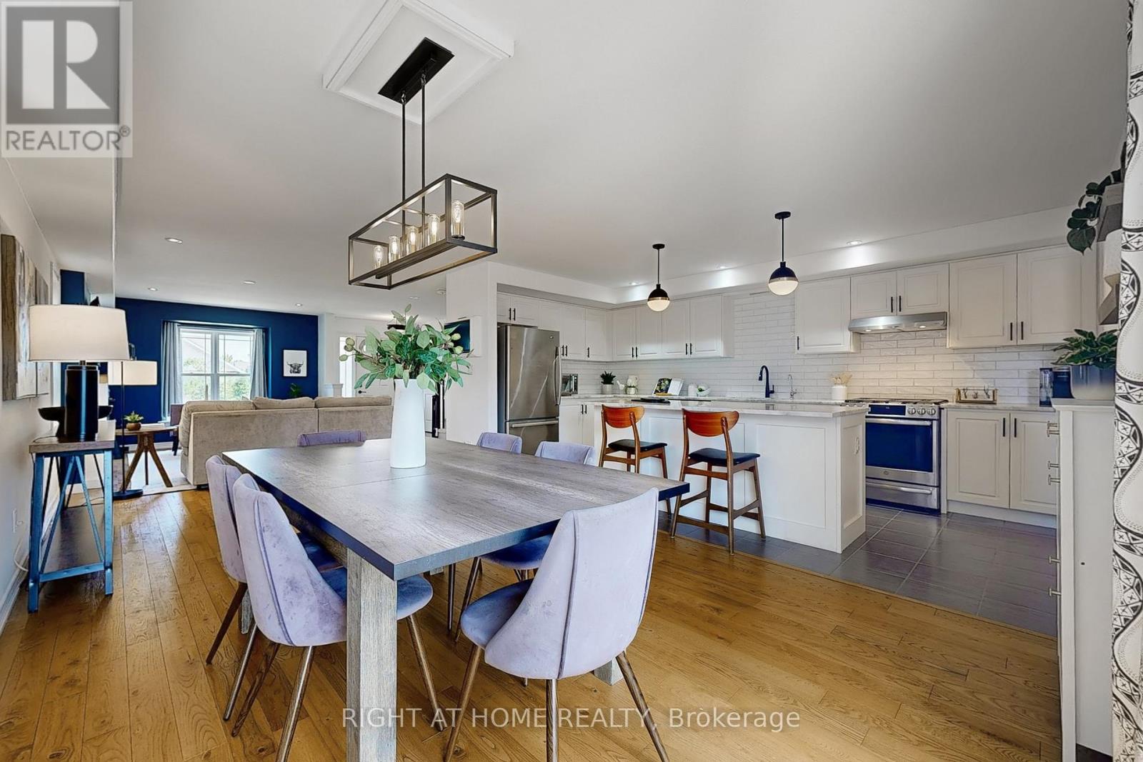 909 Broadway Boulevard, Peterborough North (North), Ontario  K9H 0J1 - Photo 12 - X12257484