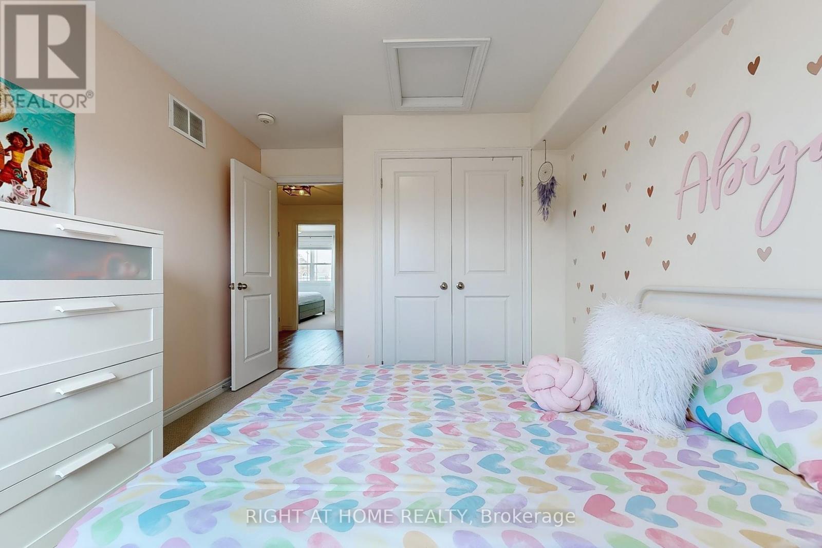 909 Broadway Boulevard, Peterborough North (North), Ontario  K9H 0J1 - Photo 27 - X12257484