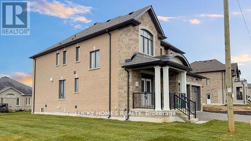 15 Fisher Road, Kawartha Lakes (Lindsay), Ontario  K9V 0E5 - Photo 4 - X12258047