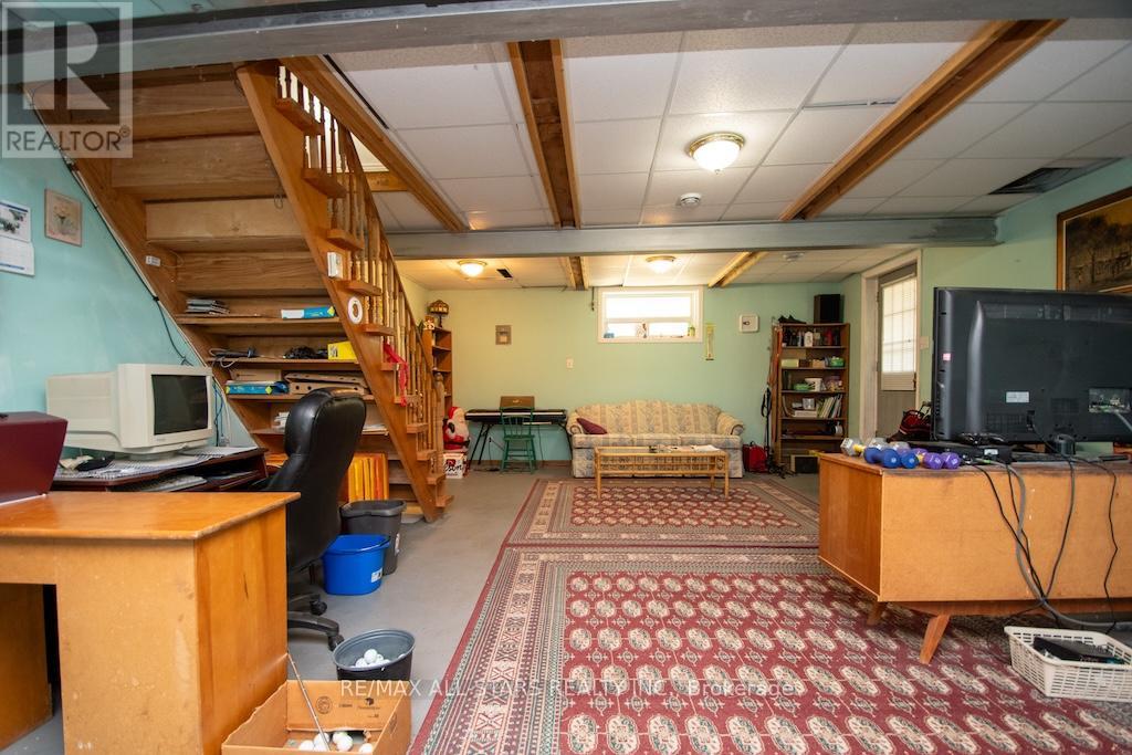 68 Charlore Park Drive, Kawartha Lakes (Emily), Ontario  K0L 2W0 - Photo 16 - X12258503