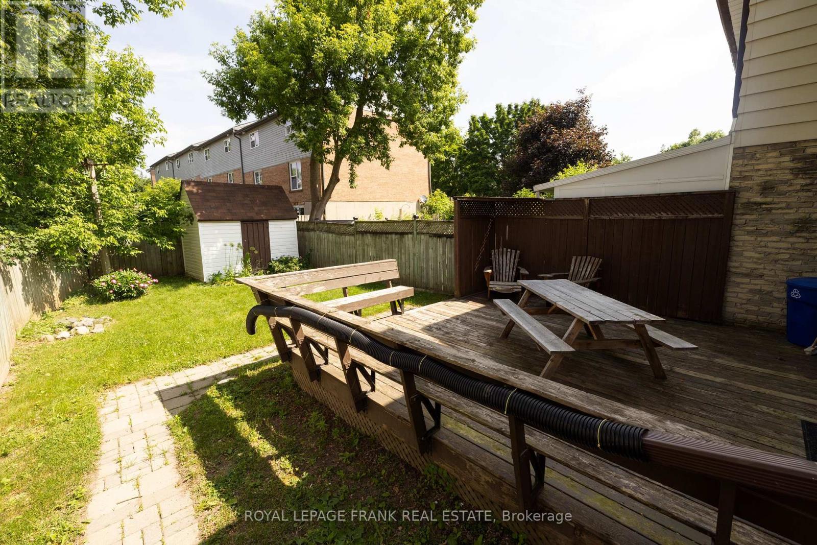 872 Chamberlain Street, Peterborough Central (South), Ontario  K9J 4M7 - Photo 24 - X12258528