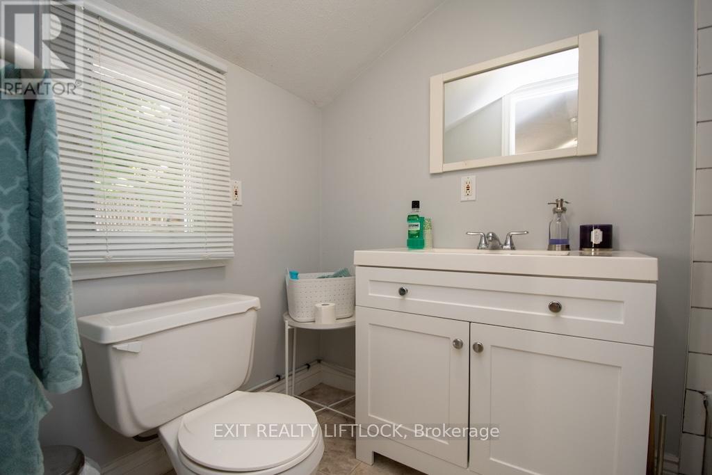 210 Dublin Street, Peterborough Central (North), Ontario  K9H 3B7 - Photo 24 - X12258551