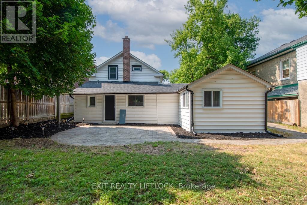 210 Dublin Street, Peterborough Central (North), Ontario  K9H 3B7 - Photo 32 - X12258551