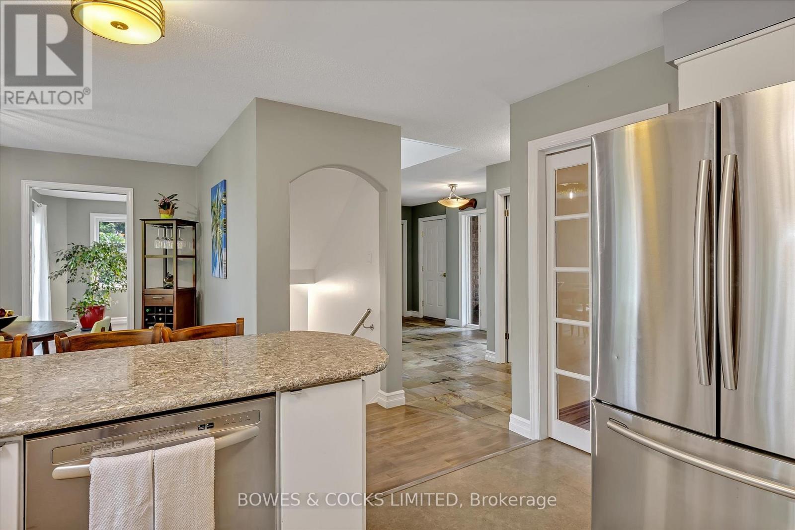 1543 Scollard Crescent, Peterborough East (North), Ontario  K9H 7L1 - Photo 11 - X12258674