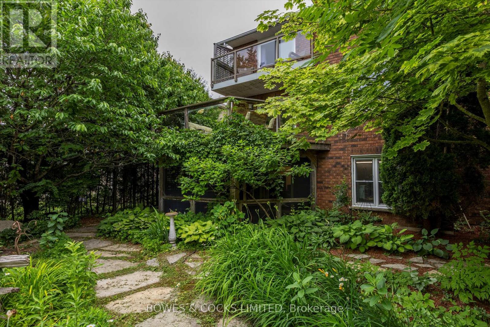 1543 Scollard Crescent, Peterborough East (North), Ontario  K9H 7L1 - Photo 40 - X12258674