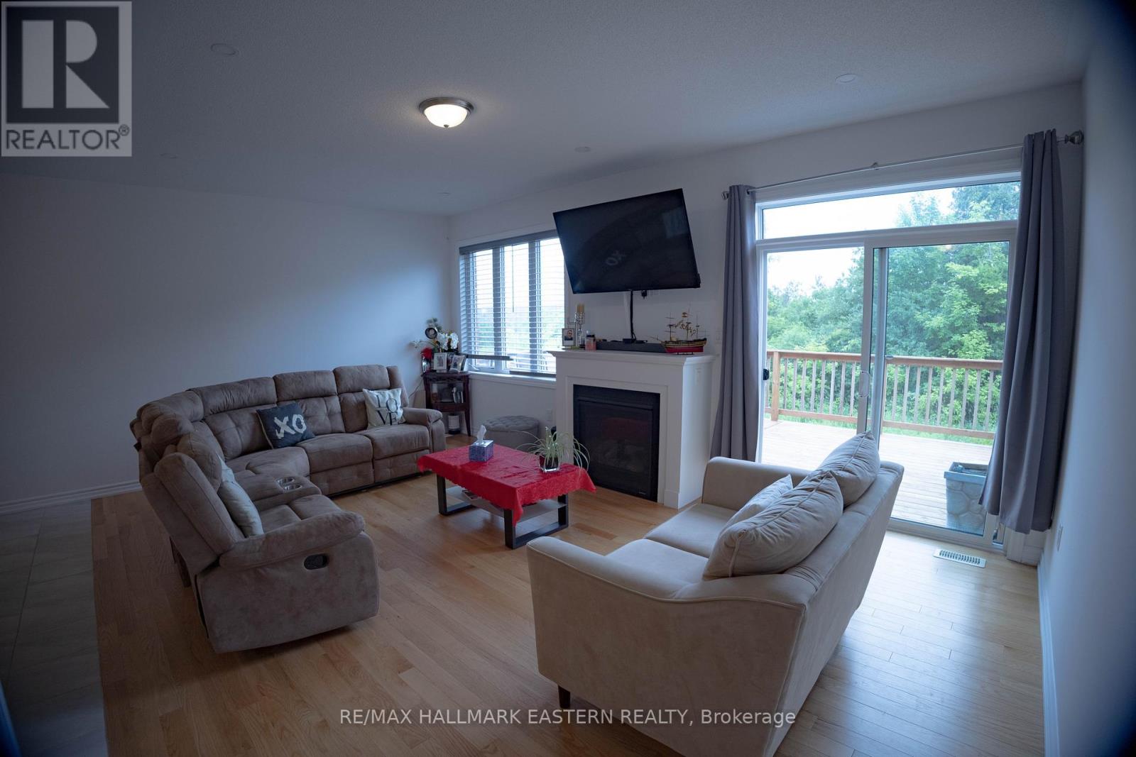 Main Floor - 119 Highlands Boulevard, Cavan Monaghan (Millbrook Village), Ontario  L0A 1G0 - Photo 15 - X12258835