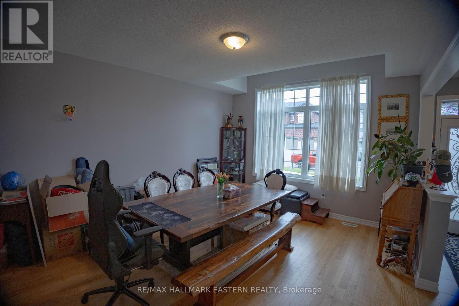 Main Floor - 119 Highlands Boulevard, Cavan Monaghan (Millbrook Village), Ontario  L0A 1G0 - Photo 7 - X12258835
