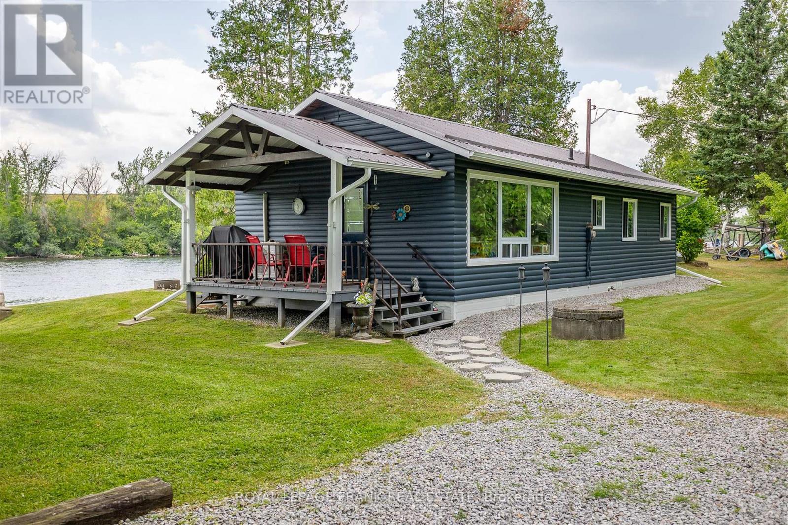 410 Cedar Bank Road, Otonabee-South Monaghan, Ontario  K9J 6Y3 - Photo 4 - X12259278