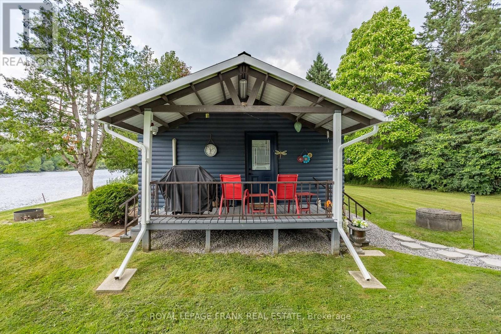 410 Cedar Bank Road, Otonabee-South Monaghan, Ontario  K9J 6Y3 - Photo 5 - X12259278