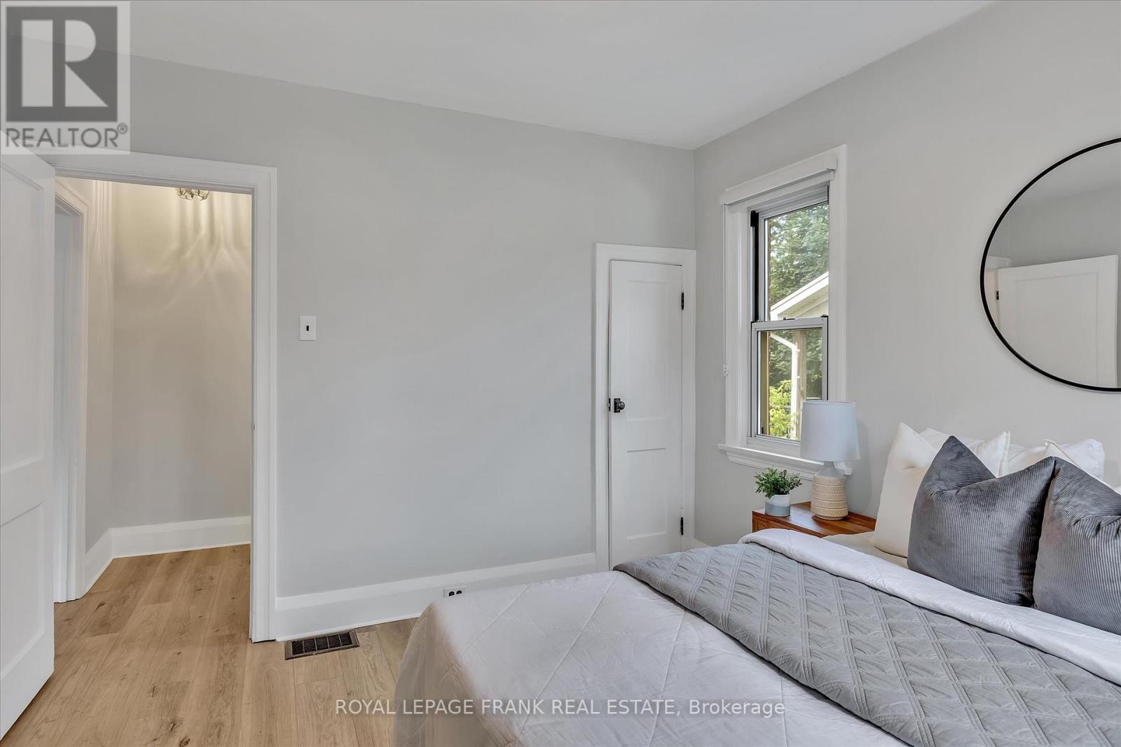 246 Mark Street, Peterborough East (Central), Ontario  K9H 1V2 - Photo 18 - X12259300