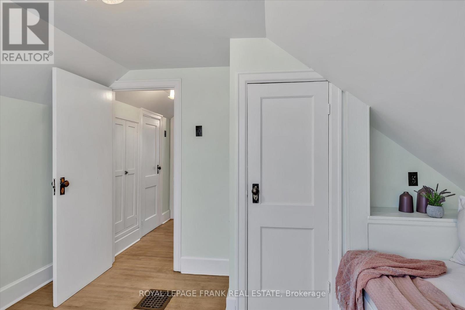 246 Mark Street, Peterborough East (Central), Ontario  K9H 1V2 - Photo 24 - X12259300