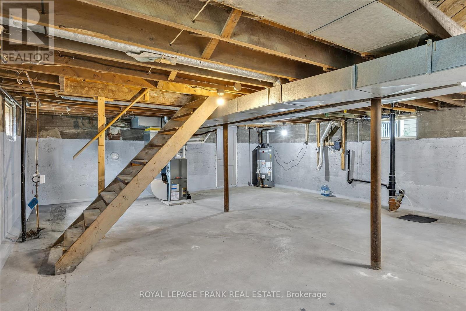 246 Mark Street, Peterborough East (Central), Ontario  K9H 1V2 - Photo 28 - X12259300