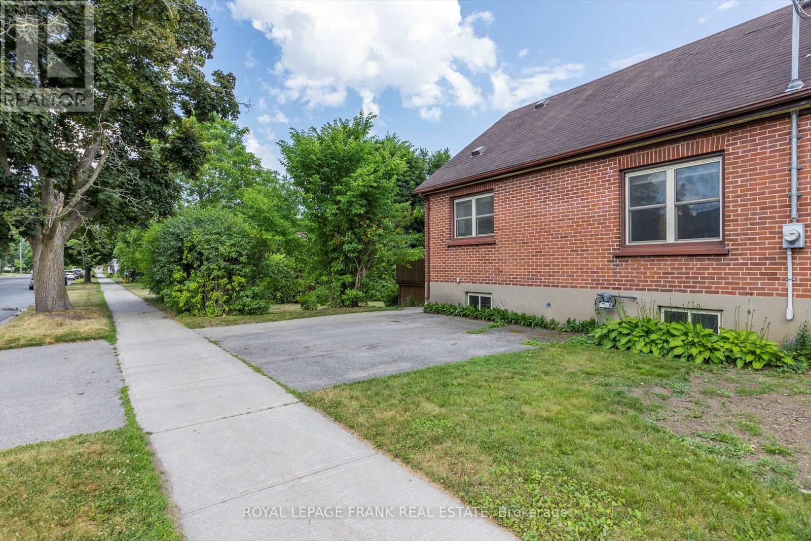 246 Mark Street, Peterborough East (Central), Ontario  K9H 1V2 - Photo 32 - X12259300