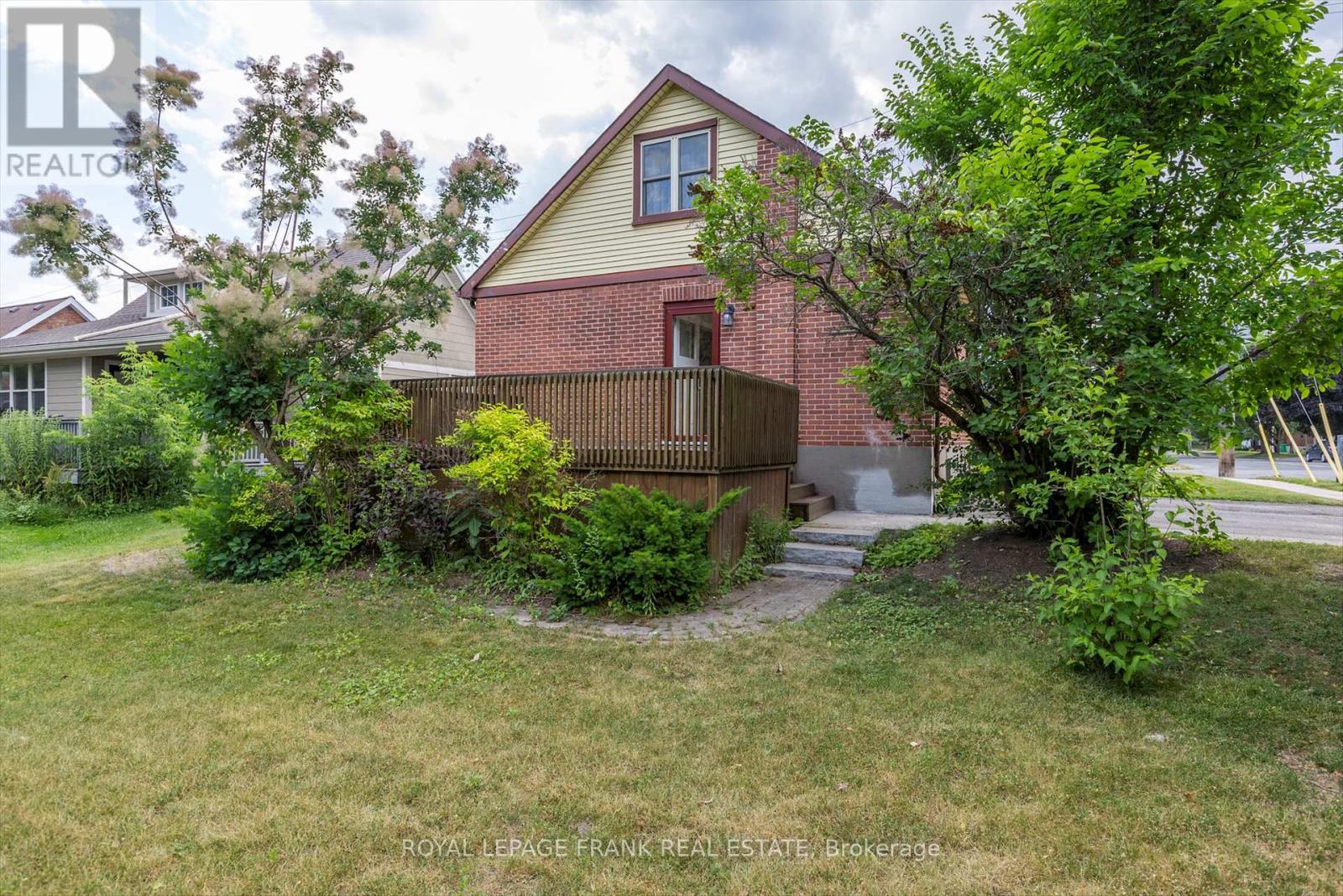 246 Mark Street, Peterborough East (Central), Ontario  K9H 1V2 - Photo 34 - X12259300