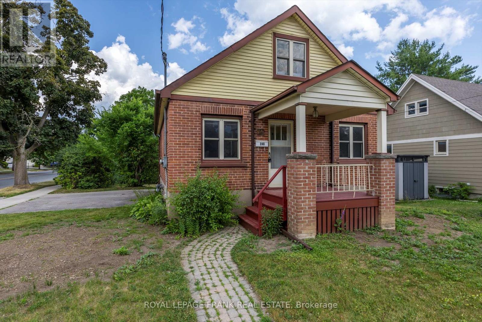 246 Mark Street, Peterborough East (Central), Ontario  K9H 1V2 - Photo 4 - X12259300