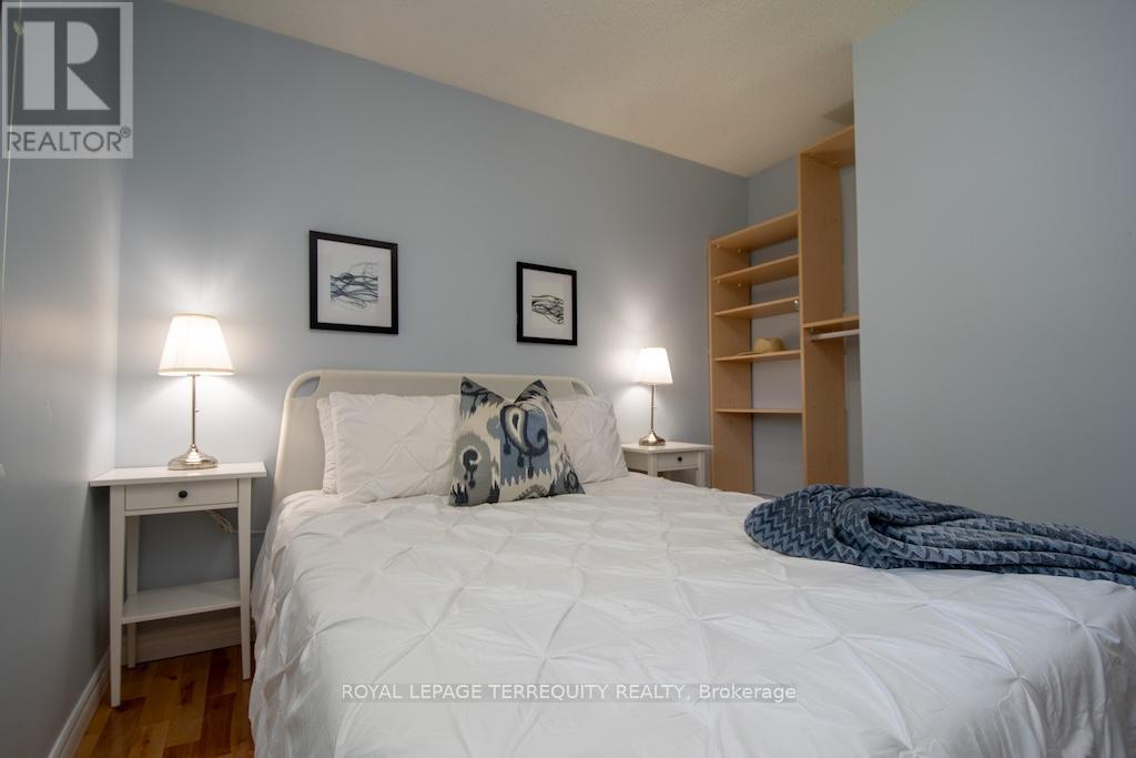 31 Alpine Street, Kawartha Lakes (Ops), Ontario  K9V 4R1 - Photo 24 - X12259144