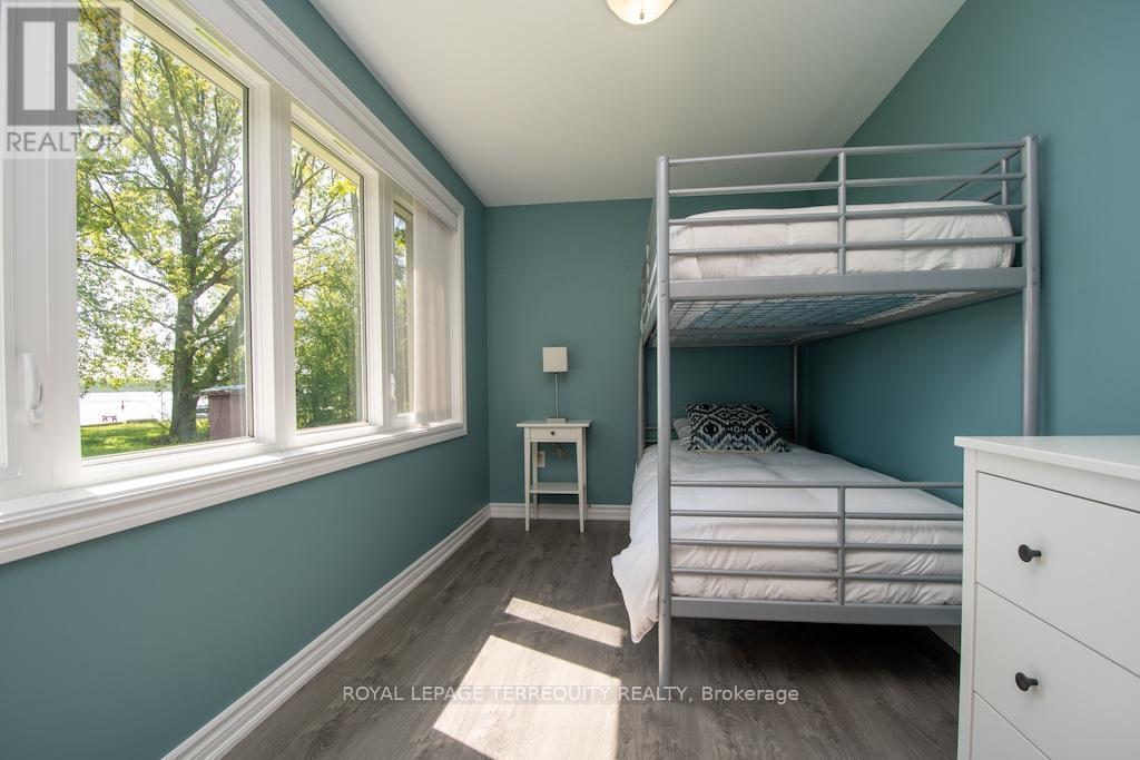 31 Alpine Street, Kawartha Lakes (Ops), Ontario  K9V 4R1 - Photo 40 - X12259144