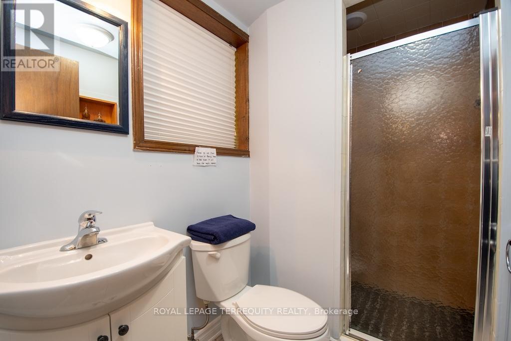 31 Alpine Street, Kawartha Lakes (Ops), Ontario  K9V 4R1 - Photo 43 - X12259144