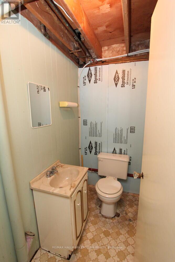 66 Margaret Street, Trent Hills (Campbellford), Ontario  K0L 1L0 - Photo 19 - X12259355