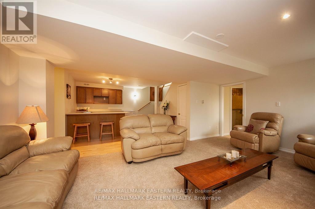14 - 877 Wentworth Street, Peterborough West (Central), Ontario  K9J 8R7 - Photo 23 - X12259446