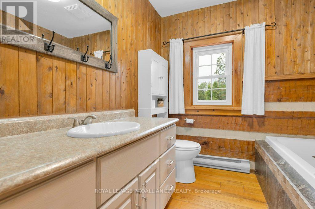 2818 5th Line E, Trent Hills (Campbellford), Ontario  K0L 1L0 - Photo 25 - X12259479