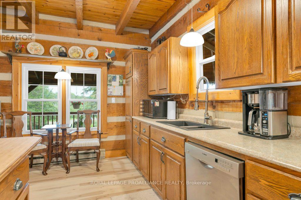 2818 5th Line E, Trent Hills (Campbellford), Ontario  K0L 1L0 - Photo 9 - X12259479