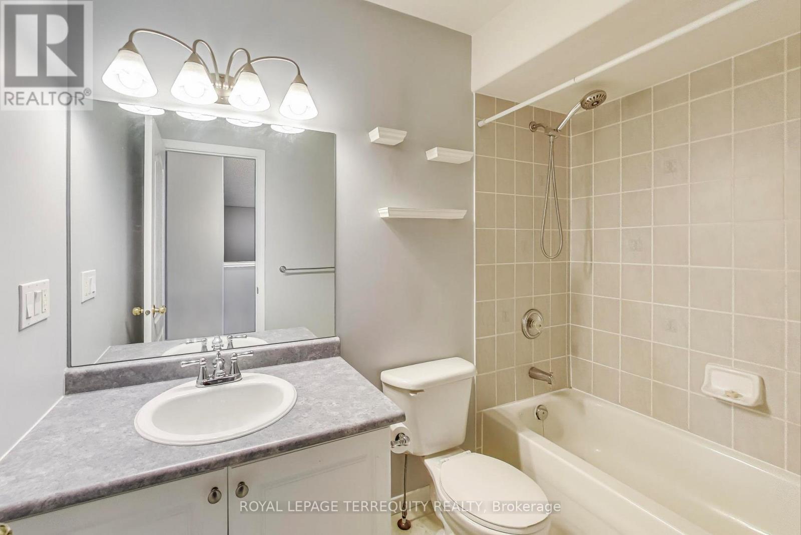 545 Clancy Crescent, Peterborough West (South), Ontario  K9K 2S1 - Photo 24 - X12259232