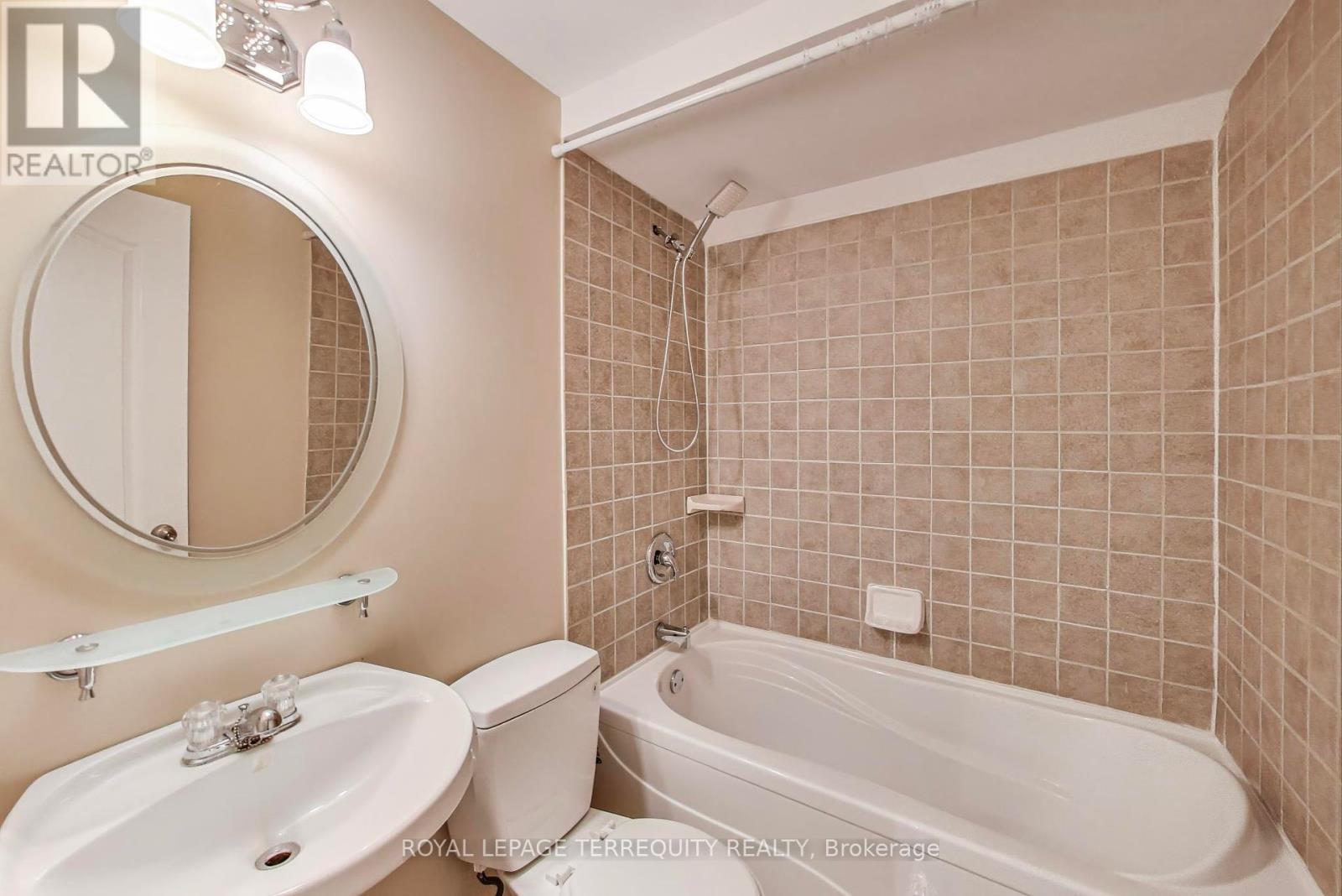 545 Clancy Crescent, Peterborough West (South), Ontario  K9K 2S1 - Photo 28 - X12259232